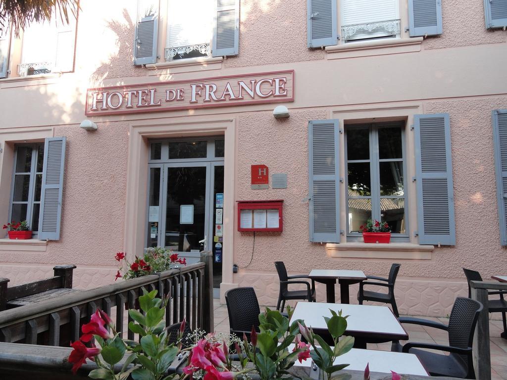 Hotel De France 2*